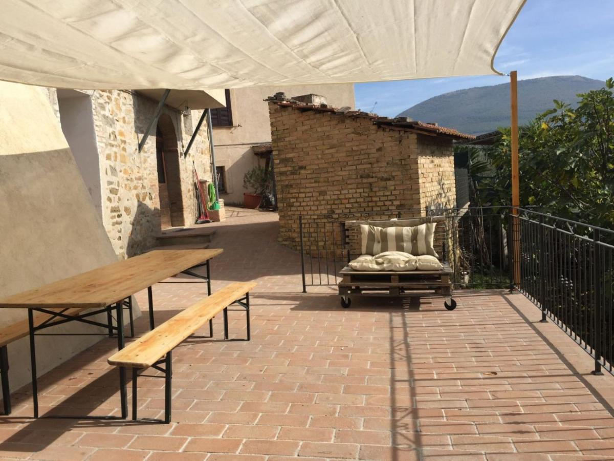 Umbria In Bike B&B Фоліньо Екстер'єр фото
